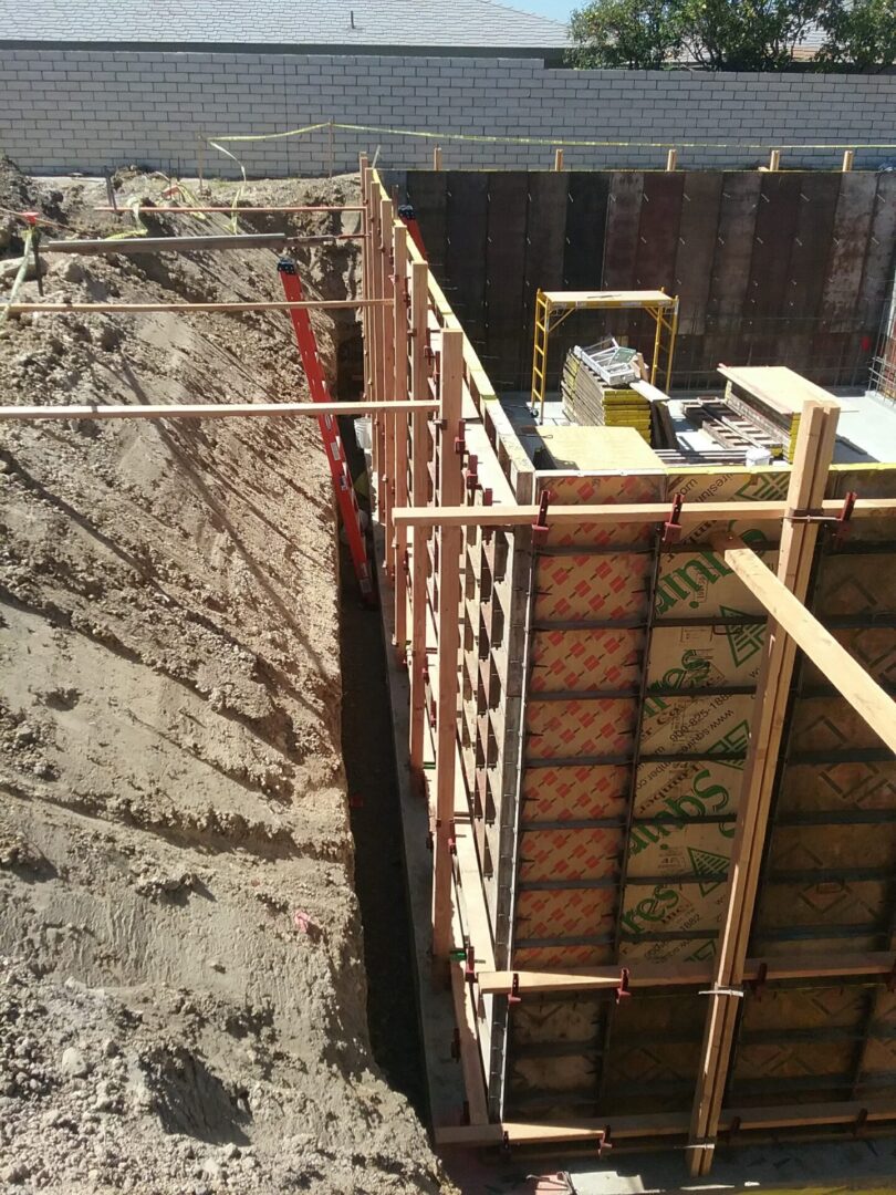 A construction site with some type of structure